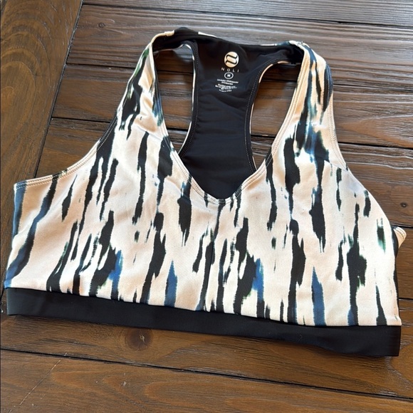 Noli Black and Cream Sports Bra with Bold Stripes - Picture 2 of 5